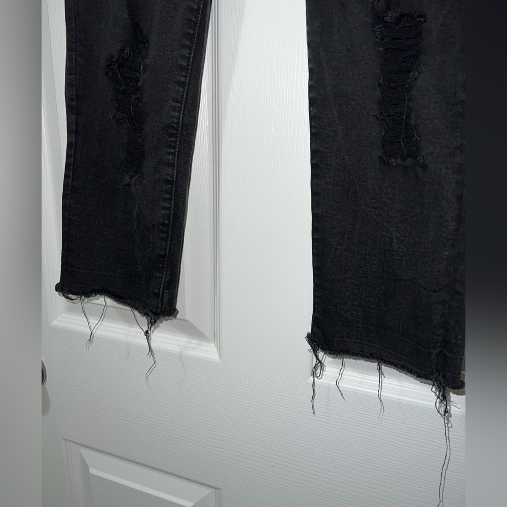 Kancan distressed black cropped jeans size 7/27 - Picture 5 of 10